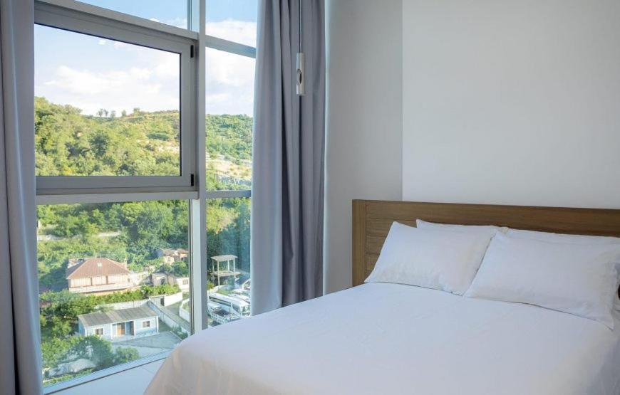 Sky Hotel Shkodër エクステリア 写真